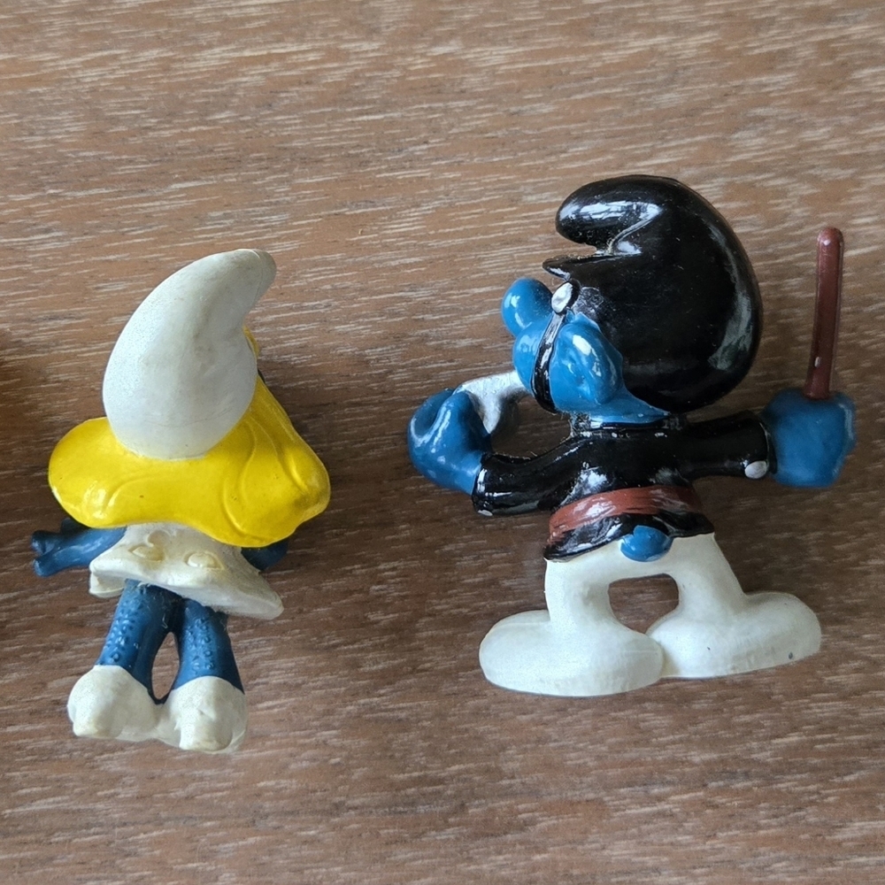 Smurfs Vintage Lot PVC Toy Figurine 1980 Schleich Peyo Clown Collect Nostalgia - Picture 4 of 11